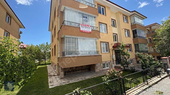 TUNCAYGÜLDEN SATILIK ARA KAT FERAH DAİRE | ÇAKIRKENT SİTESİ - Görsel 2