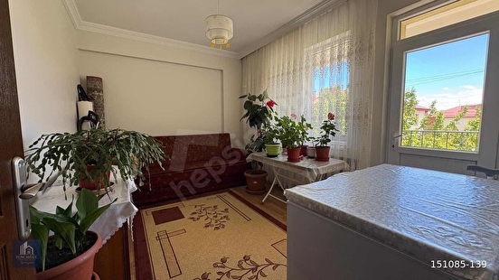 TUNCAYGÜLDEN SATILIK ARA KAT FERAH DAİRE | ÇAKIRKENT SİTESİ - Görsel 8