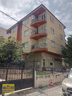 MÜNEVVER EMLAKTAN KUSADASI CUMHURİYET MH SATİLİK 2+1 DAİRE - Görsel 4