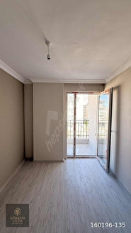 Hastane Yanı Sıfır Lüx 1+1 Ara Kat Balkonlu Satılık Daire - Görsel 13