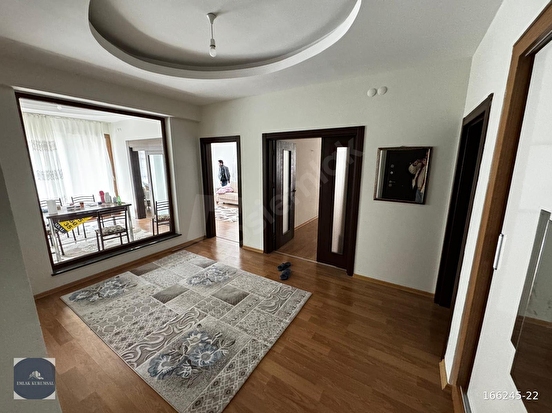 EMLAK KURUMSALDAN YEŞİL VADİ EVLERİNDE SATILIK4+1 DAİRE. - Görsel 2