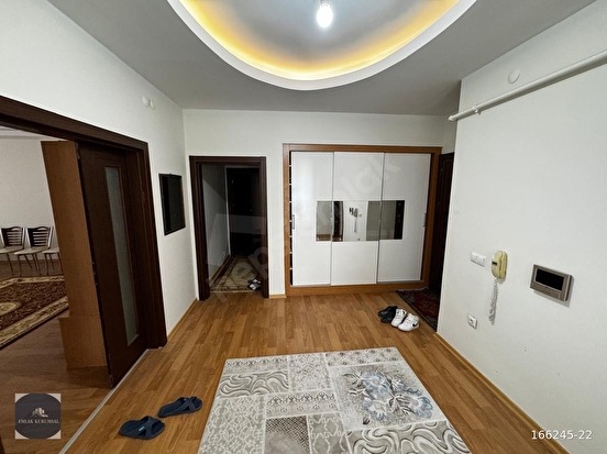 EMLAK KURUMSALDAN YEŞİL VADİ EVLERİNDE SATILIK4+1 DAİRE. - Görsel 3