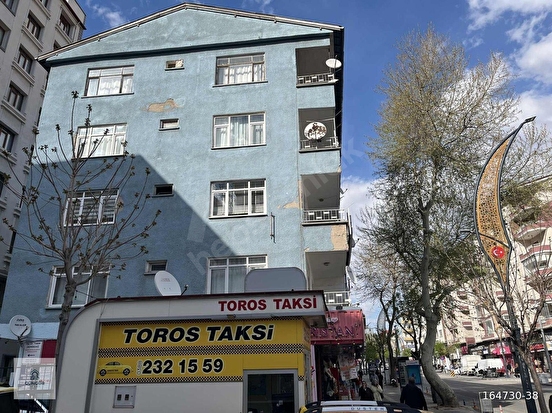 NİĞDE GÜNGÖR EMLAKTAN ŞEHRİN KALBİNDE SATILIK 3+1 DAİRE - Görsel 13