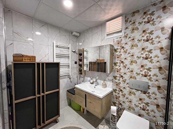 BOSNA HERSEK MAHALLESİ KAYALAR CAMİ YANI FULL BAKIMLI SATILIK 3+1 ARAKAT DAİRE - Görsel 22