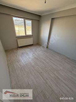 KURTULUŞ MAH SATILIK DAİRE 3+1 135 M2 GİRİŞ KAT EBEVEYN BANYOLU - Görsel 14