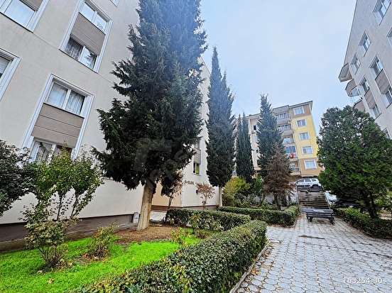 ŞÜKRÜ PAŞA MAHALLESİ SİTE İÇERİSİNDE MERKEZİ KONUMDA 3+1 DAİRE - Görsel 2