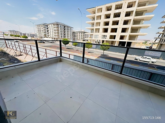 FERHAT GÖRMÜŞ DEN TACİN CADDE 100 DE SATILIK ULTRA LÜKS DAİRE - Görsel 6
