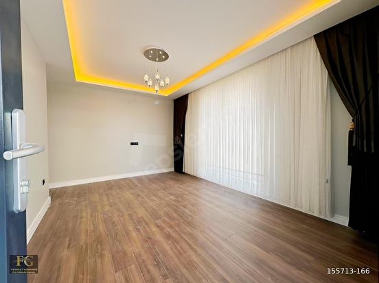 FERHAT GÖRMÜŞ DEN TACİN CADDE 100 DE SATILIK ULTRA LÜKS DAİRE - Görsel 4
