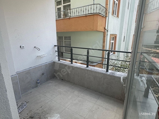 KARAKAŞ DAN SEHİR MERKEZİNDE 80 M2 2+1 DAİRE - Görsel 9