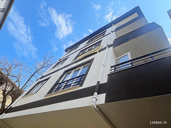 KARAKAŞ DAN SEHİR MERKEZİNDE 80 M2 2+1 DAİRE - Görsel 3