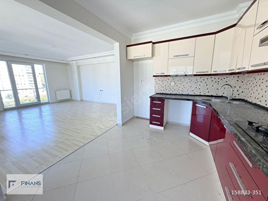 FİNANSTAN GÖLEVİ MAHALLESİNDE DENİZ MANZARALI 3+1 FIRSAT DAİRE - Görsel 13