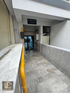 İstasyon Caddesi’nde Memur Kiracılı, Full Sıfır Eşyalı Lüks  Daire - Görsel 3