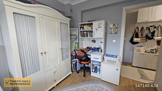 EBRU YILMAZDAN BAHÇELİEVLERDE SATILIK DAİRE - Görsel 12