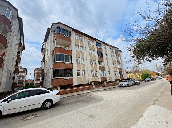 MEGA ALTIN EVLER SİTESİNDE - ARAKAT 3+1 - BAKIMLI SATILIK DAİRE - Görsel 17