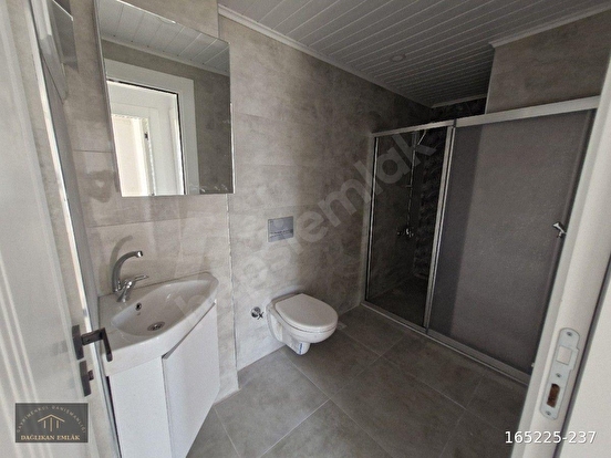 BAĞLAR  MAH  SATILIK  DAİRE 120 M2 ARA KAT KALITELI YAPI  3+1 - Görsel 5
