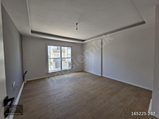 BAĞLAR  MAH  SATILIK  DAİRE 120 M2 ARA KAT KALITELI YAPI  3+1 - Görsel 11