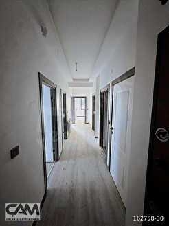 ÇAM GAYRİMENKULDEN KAPAKLI MEVKİİ SATILIK 3+1 ÖN CEPHE DAİRE - Görsel 8