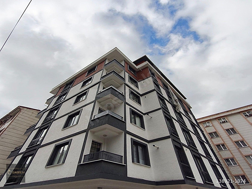 CADDE34 YAPI'DAN ÜÇEVLER'DE SIFIR 2+1 KREDİYE UYGUN ÇİFT ASANSÖRLÜ OTOPARKLI SATILIK DAİRE !!