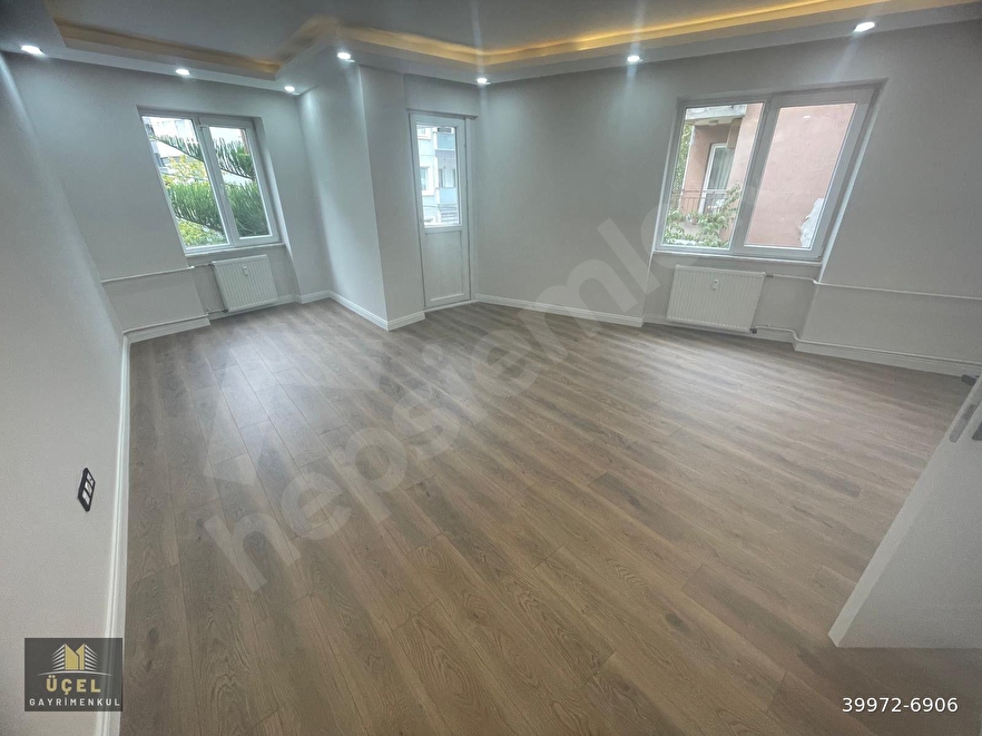 ÜÇEL BOSTANCI'DAN ALTINTEPE SAHİL YAKIN İÇİ FULL YAPLI ARAKT 3+1