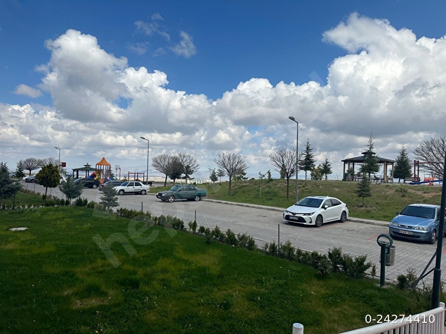 ÜNİVERSİTE KONUTLARINDA 3+1 DAİRE SAHİBİNDEN SATILIKTIR