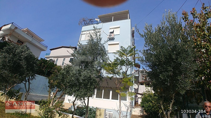 ÖZDERE MERKEZDE 3+1,MANZARALI,GENİŞ,FERAH ARA KAT LÜKS DAİRE.