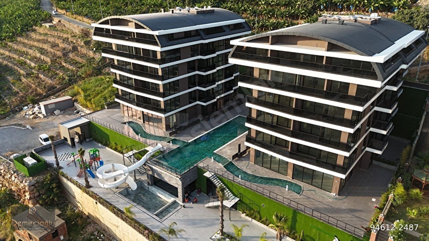 ALANYA KLEOPATRADA SATILIK DENİZ MANZARALI 2+1 LÜKS DAİRE