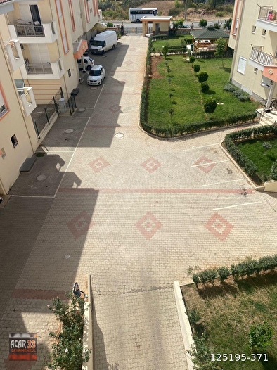 ARAÇ TAKASLI BAHÇEYAKADA SİTE İÇİN’DE 3+1 EBEVEYN BANYOLU SATILIK DAİRE