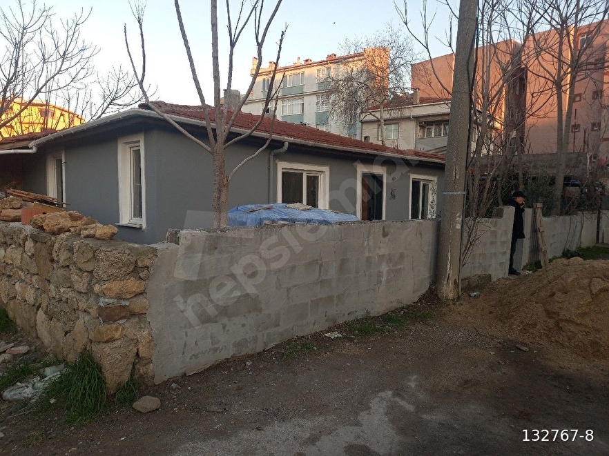 🏡 Gelibolu Camiikebir’de Satılık Okazyon Müstakil Ev – 2+1 – 132 m² Arsa Üzerinde!