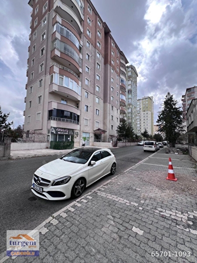 ESENYURTTA  Kombili millet bahçesi yakını satlık daire 2083