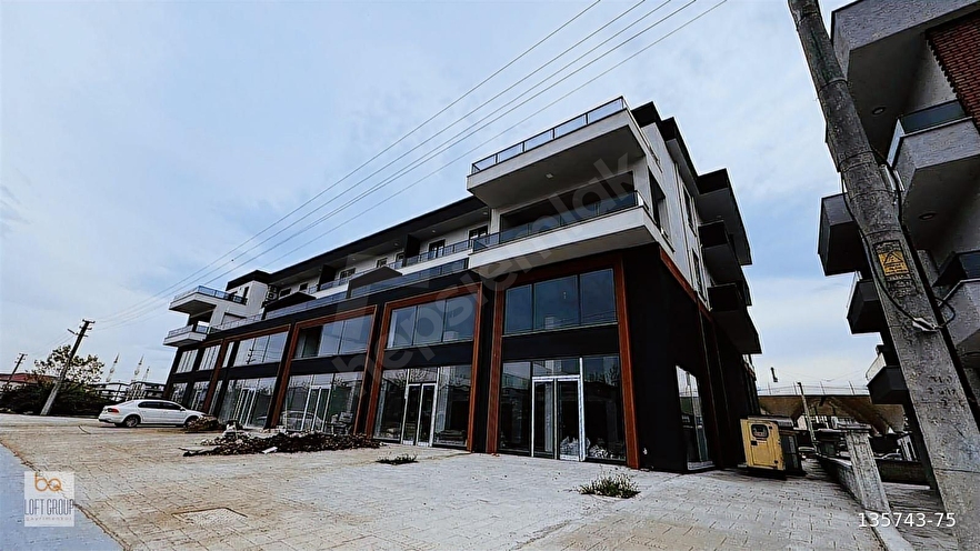 LOFT GROUP GM'DEN YEŞİLYURT'TA 3+1 FERAH ÇATI DUBLEKSİ