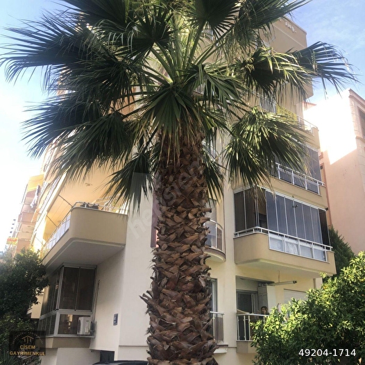 Karşıyaka Ata Kent Yalı Mahallesinde Satılık 3+1 Lüx Daire