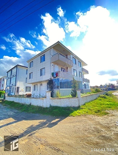 KARASU'DA EN GÜZEL KONUMDA EN UYGUN FİYATA DENİZE 300M MESAFEDE 2+1 DAİRE