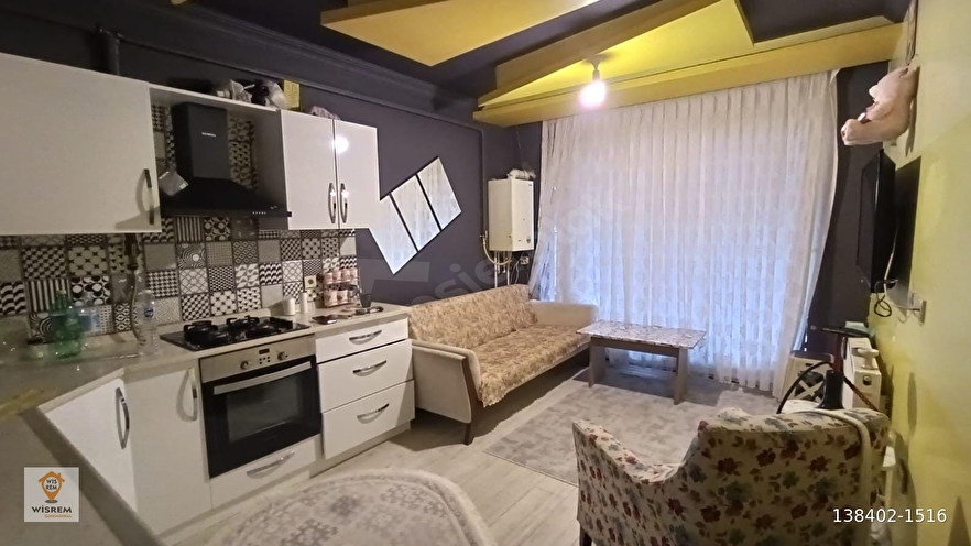 ÜNİVERSİTE BÖLGESİNDE HAVUZLU SİTEDE 1+1 SATILIK EŞYALI DAİRE