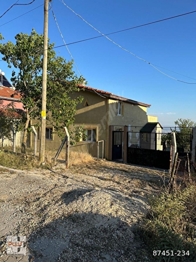 PLUS GAYRIMENKULDEN 2 KATLI HAVUZLU 6+1 EV VE 600m2 ARSASI