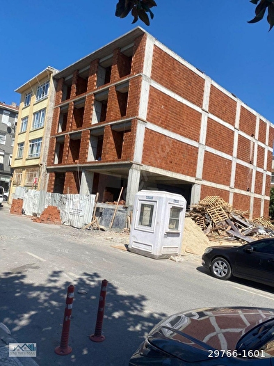 ÜSKÜDAR BAĞLARBAŞI MERKEZİNDE SATILIK 4+2 DUBLEKIS DAİRE