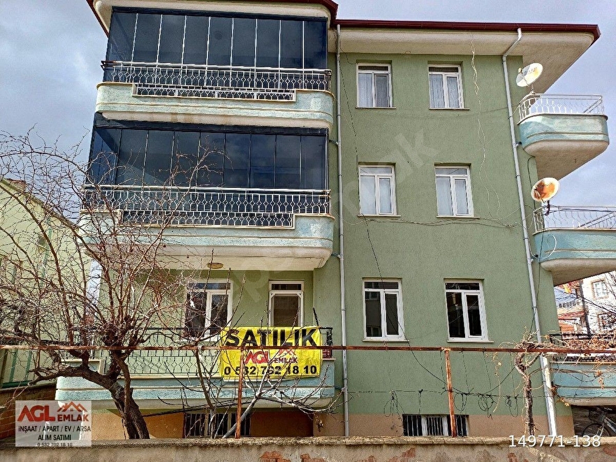 ÇİVRİL ÇARŞI MAH.KAÇIRILMAYACAK FIRSAT DAİRE 157 METRE.