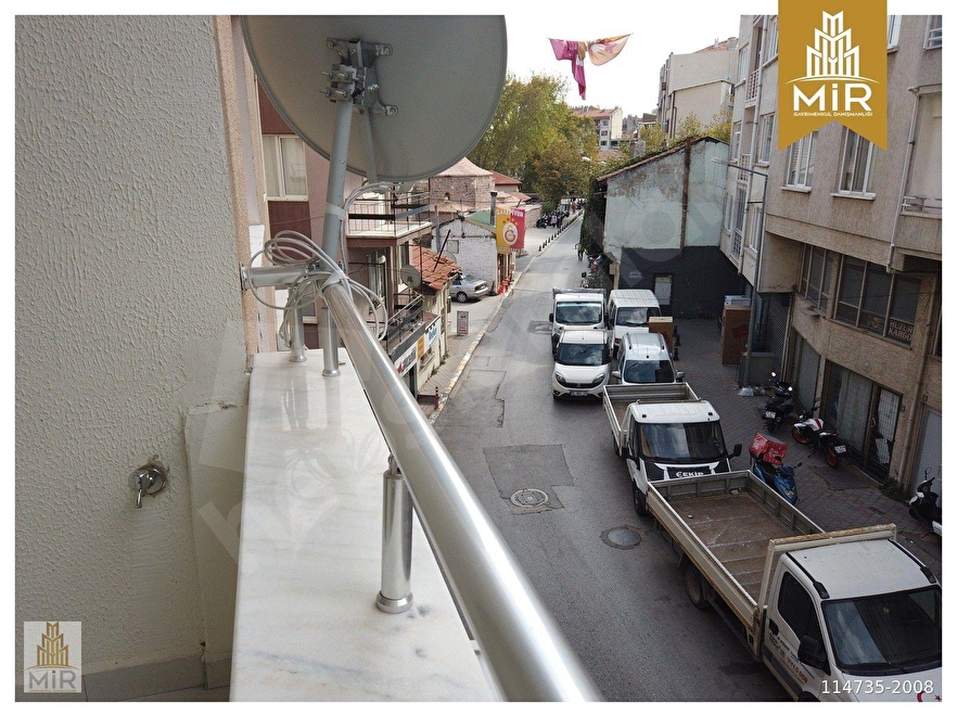 MİR'DEN BALIKESİR MERKEZDE PAŞA CAMİNE 50 MT SATILIK 2+1 DAİRE