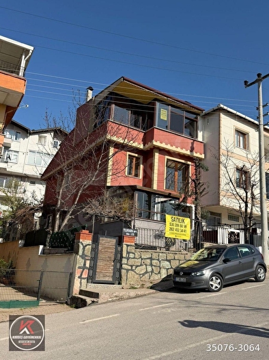 4 TEMMUZ MAHALLESİ DENİZ MANZARALI PRESTİJLİ 6+1 VİLLA | 260m²