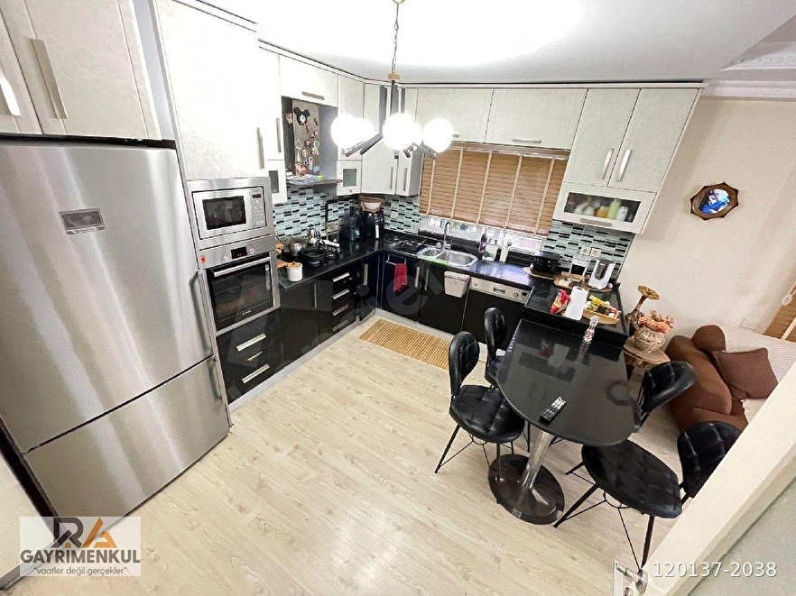 RA GAYRİMENKUL GÖZLÜKULE MH.SATILIK FERAH DAİRE