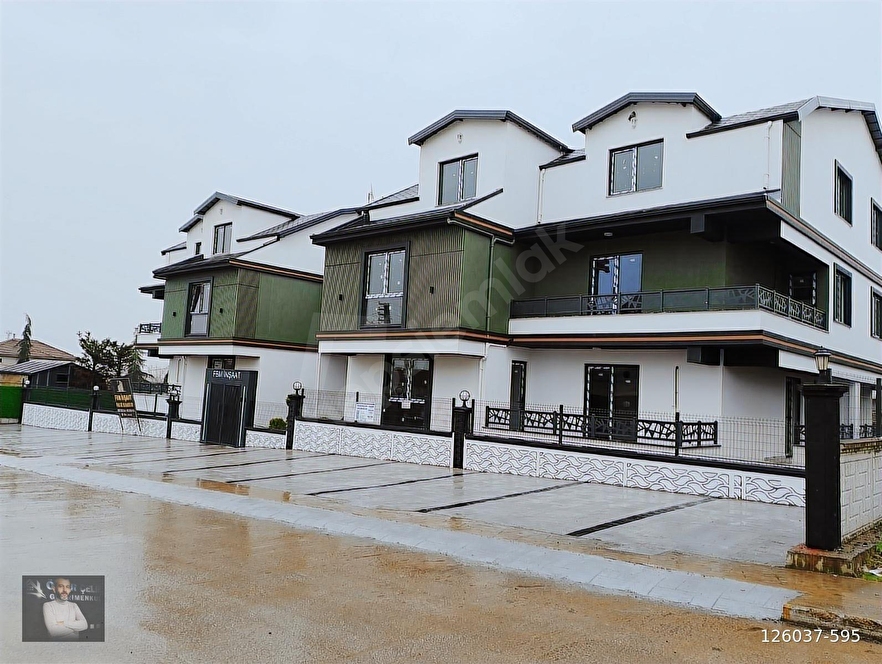 DENİZ MANZARASLI VİLLALAR BÖLGESİNDE 2+1 ÇATI DUBLEKS DAİRE!!!