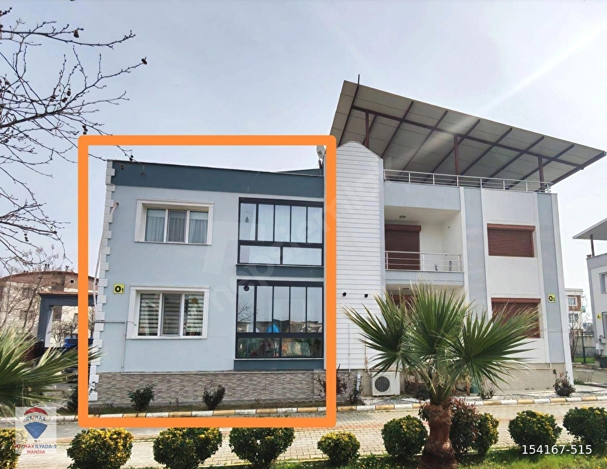 KARAALİ VİLLALAR BÖLGESİ DİLARA SİTESİNDE 4+1 TRİPLEKS VİLLA