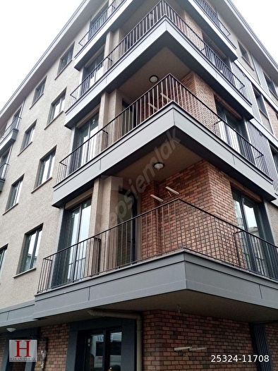 çakmak çamlıkta 2+1 satılık daire