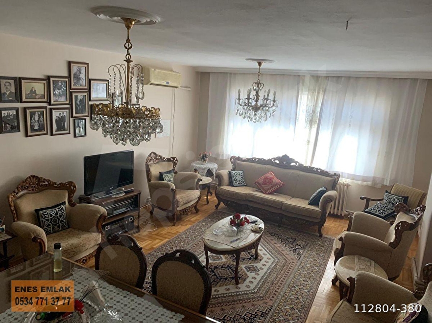 Mecidiyeköy’de Metroya 3 dakika yürüme mesafesinde çok güzel daire