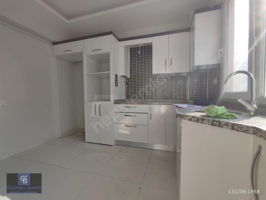 COLDWELL BANKER'DAN MAARİF MH.DE ÜNİVERSİTE CİVARI SATILIK 2+1