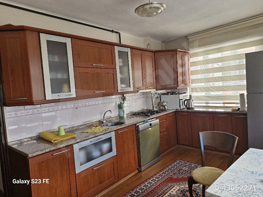 MASRAFSIZ GENIŞ HASTANE YAKINI 3+1 DAİRE