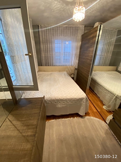 ZEKİ EMLAK'TAN BAHÇELİ  2+1 100M2 DÜZ GİRİŞ SATILIK DAİRE