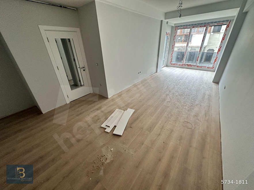 BAĞDATTAN KÜÇÜKYALI BAĞDAT CADDESİ MİNİBÜS YOLUNDA KATTA LÜKS!!!