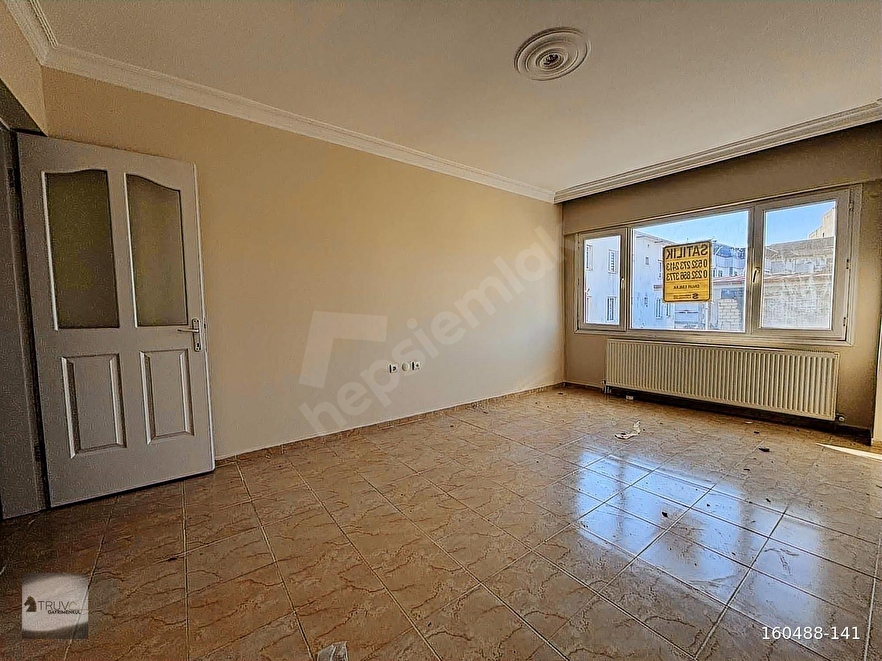 TEPEKÖY ÇARŞI MERKEZİNDE KONUMUYLA DEĞER KAZANDIRAN 2+1 DAİRE!