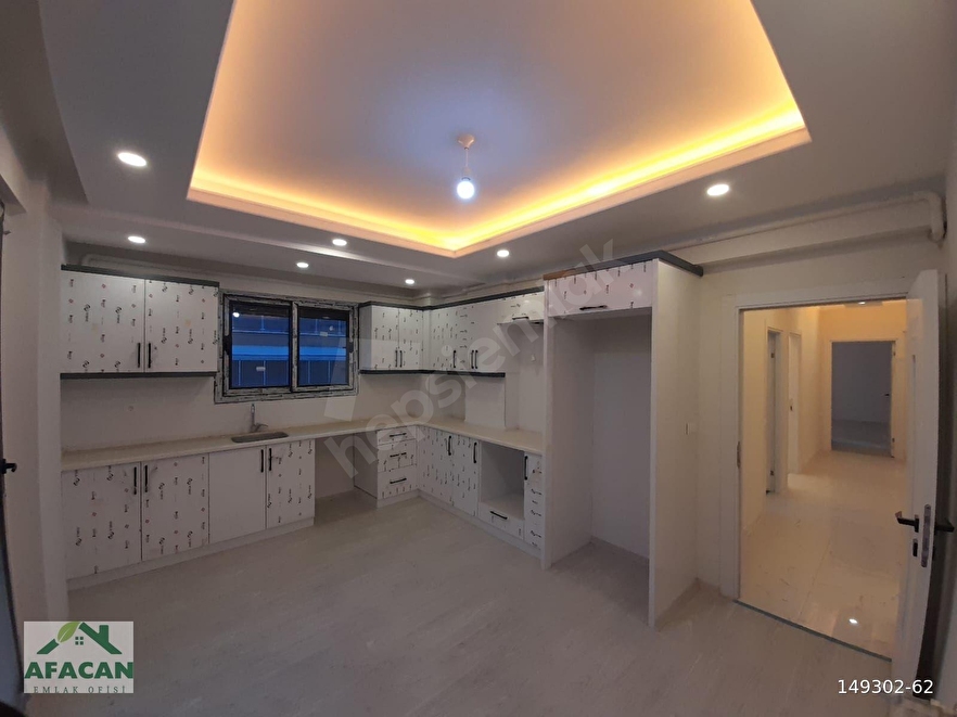 Salihli Kurtuluş Mahallesinde Satılık 3+1 160 M2 Daire