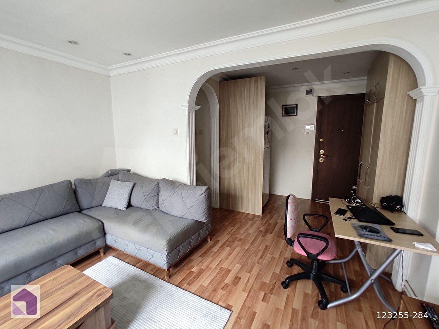 ŞİŞLİ PAŞA MAHALLESİN'DE OSMANBEY METROYA 15 DAKİKA YÜRÜME MESAFESİNDEN 2+1 SATILIK DAİRE